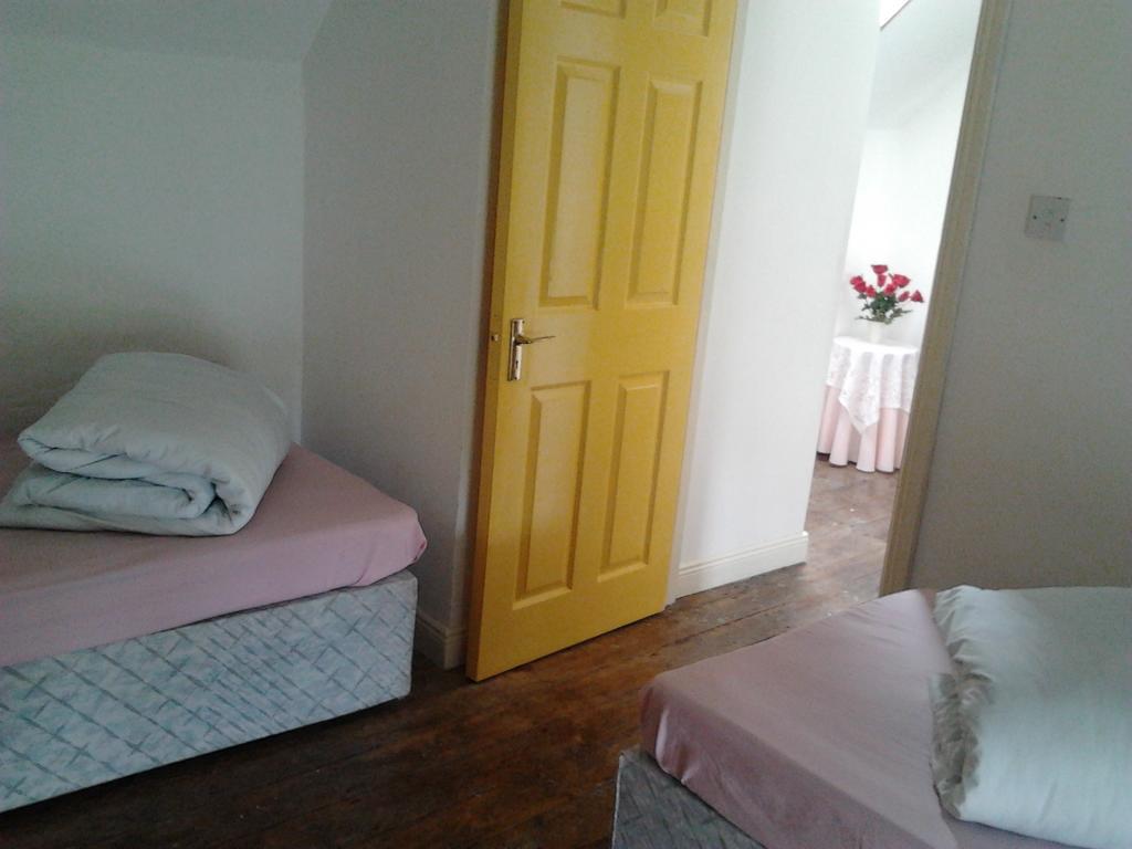 Westland Traditional Cottage Dated 1700'S Ardea Zimmer foto