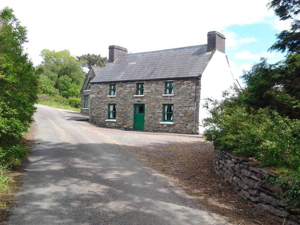 Westland Traditional Cottage Dated 1700'S Ardea Zimmer foto